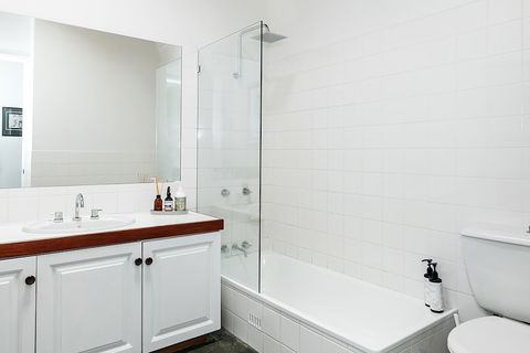 A PERFECT STAY - Cape Breeze - Grafton Accommodation 2