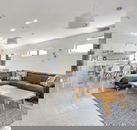 Diamond Bay Beach House