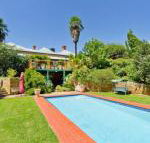 Corvah House - Grafton Accommodation