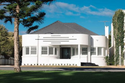Deco Beach Luxury Apartments - Grafton Accommodation 0