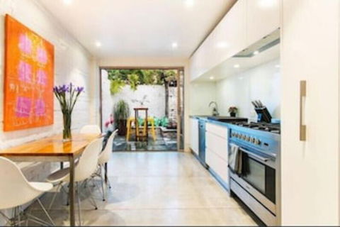 Darling Harbour Modern 2 Bedroom Terrace - Grafton Accommodation 4