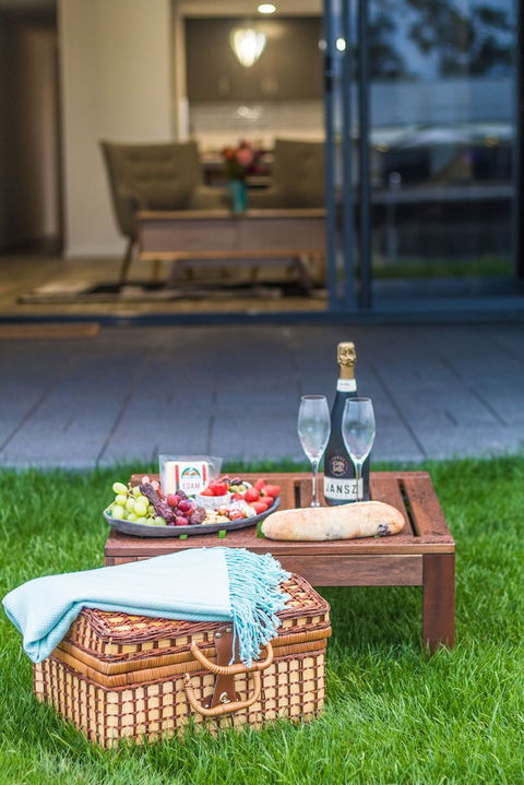 Ulverstone Waterfront Apartments - Grafton Accommodation 3