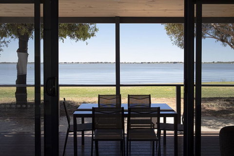 Lake Boga Caravan Park - Grafton Accommodation 0