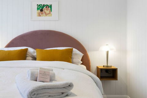 A PERFECT STAY Sunset Beach Riverside - Grafton Accommodation 2