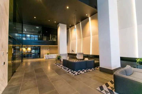 JC Marina Tower Docklands - Grafton Accommodation 4