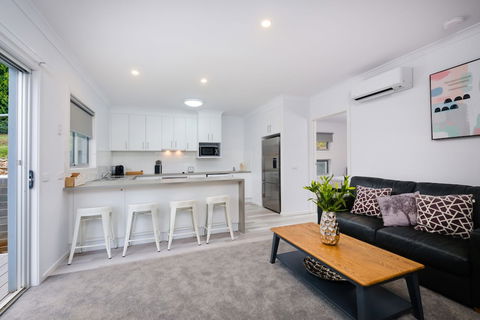 Albury Yalandra Apartment 2 - Grafton Accommodation 4