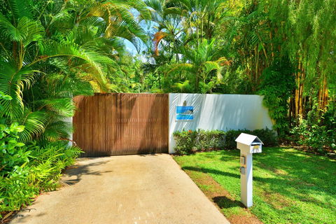 Pavilions In The Palms - Grafton Accommodation 0