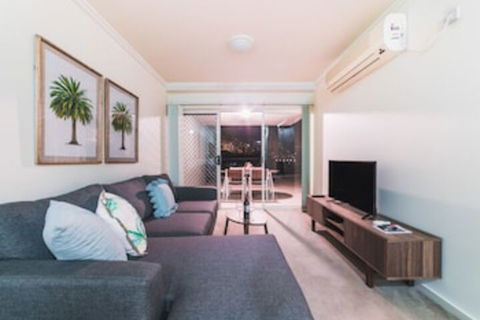 Absolute Riverfront One Bedroom Apartment - Grafton Accommodation 0