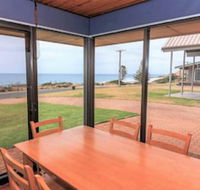 Gold Coast Views 10 Gold Coast Drive - Grafton Accommodation