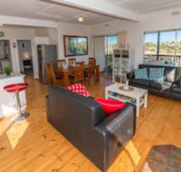 Carrickalinga Seahaven Coastal Escape 4brm 29 Riverview Drive - Grafton Accommodation