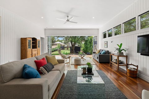 The Keeper's House - Grafton Accommodation 4