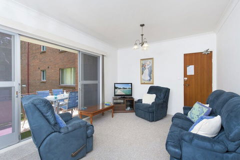 Andana Unit 1 / 12 Gretel Close - Grafton Accommodation 7