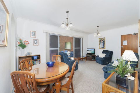 Andana Unit 1 / 12 Gretel Close - Grafton Accommodation 4