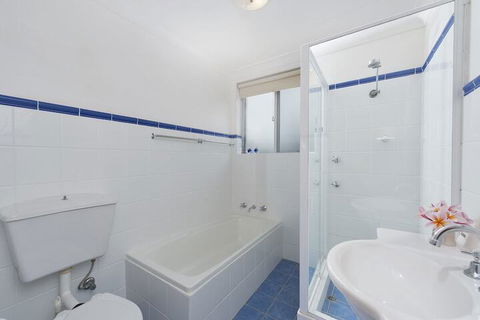 Andana Unit 1 / 12 Gretel Close - Grafton Accommodation 6
