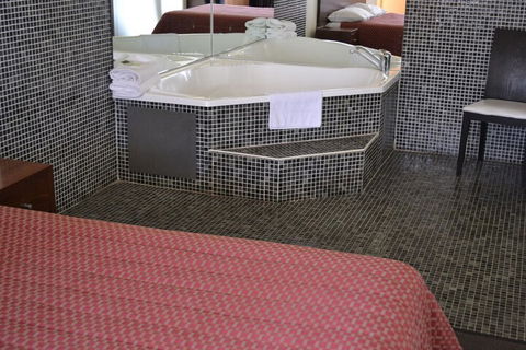 Sphinx Hotel Motel - Grafton Accommodation 7