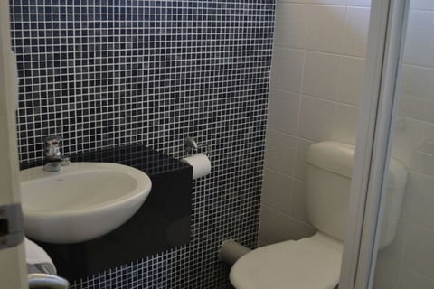 Sphinx Hotel Motel - Grafton Accommodation 5