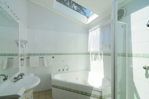 Surf Beach Holiday Park - Grafton Accommodation 7