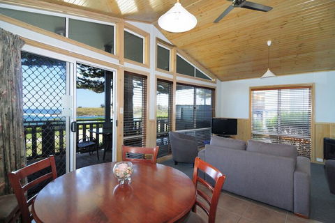 Surf Beach Holiday Park - Grafton Accommodation 6