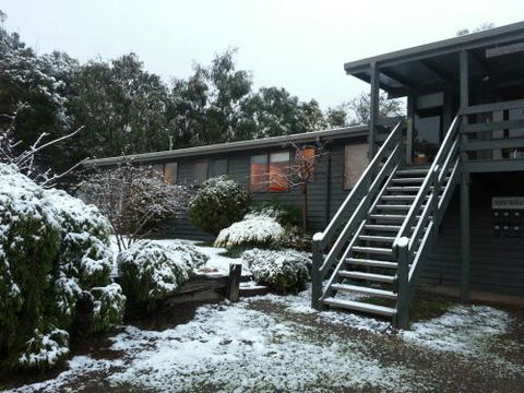 Alps Lodge - Grafton Accommodation 2