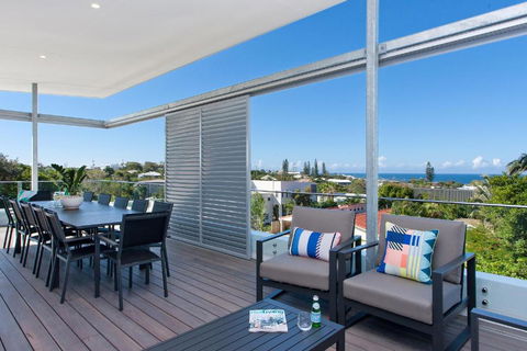 Blueys Beach House 5 Bedroom - Grafton Accommodation 6