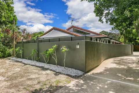 A SWEET ESCAPE At The Beach - Grafton Accommodation 2