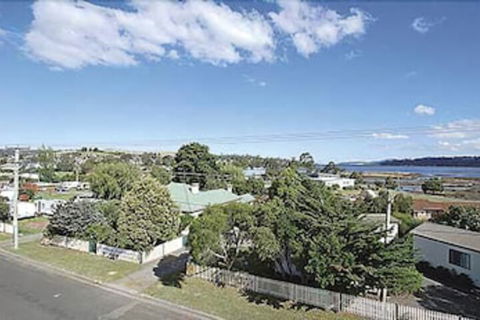 Triabunna Cabin And Caravan Park - Grafton Accommodation 0