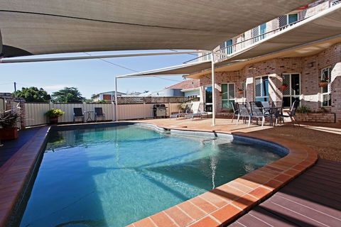 Highlander Motor Inn & Apartments - Grafton Accommodation 2