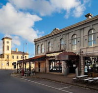Hotel Frangos - Grafton Accommodation