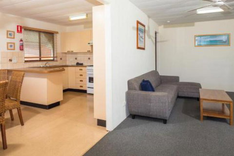 Batemans Bay Marina Resort - Grafton Accommodation 2