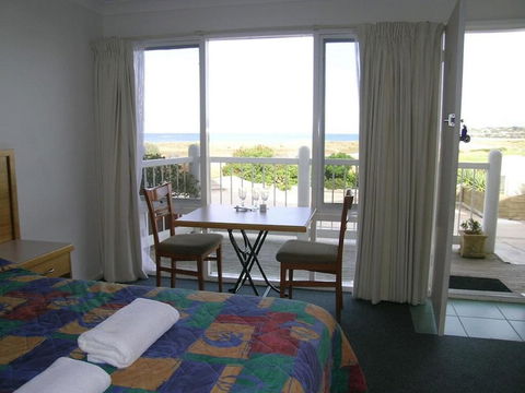 A Great Ocean View Motel - Grafton Accommodation 4