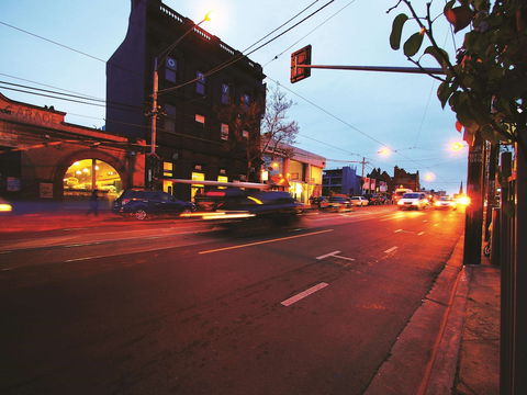 Oaks Melbourne South Yarra Suites - Grafton Accommodation 6