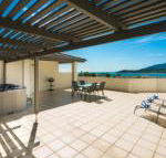 Portside Whitsunday Luxury Holiday Apartments - Grafton Accommodation