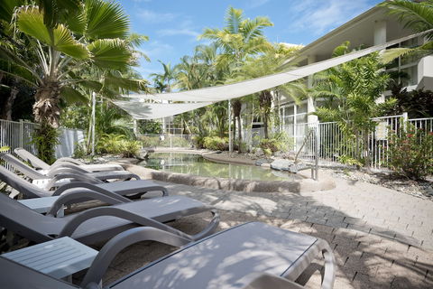 Tropical Nites - Grafton Accommodation 1