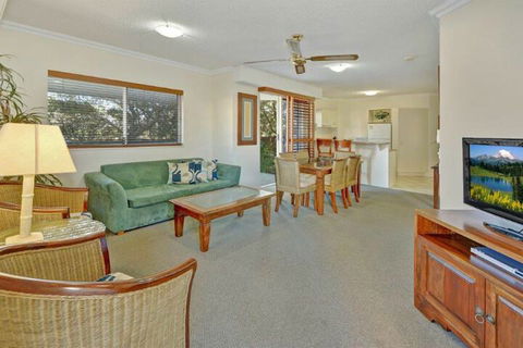 Raffles Mooloolaba - Grafton Accommodation 3
