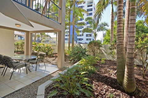 Raffles Mooloolaba - Grafton Accommodation 4