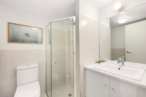 Unit 01 The Noosa Apartments - Grafton Accommodation 4