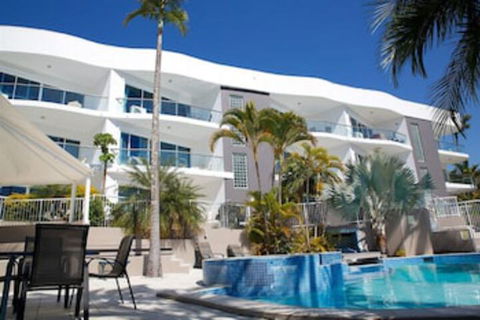 Arc Resort - Grafton Accommodation 0