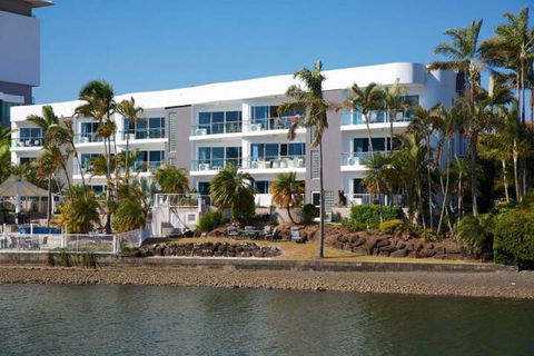 Arc Resort - Grafton Accommodation 3