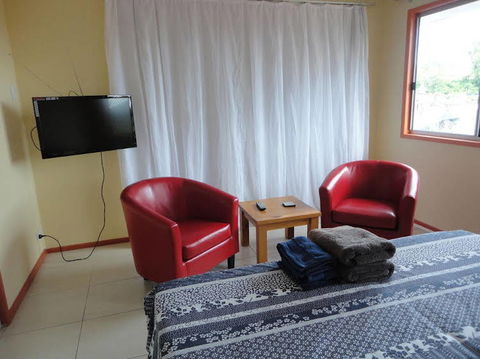 The Pixy Bed & Breakfast - Grafton Accommodation 6