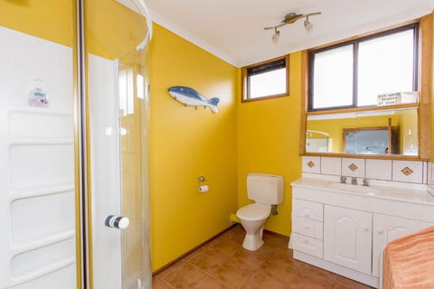 HOLIDAY On NAUTILUS INVERLOCH - Grafton Accommodation 6