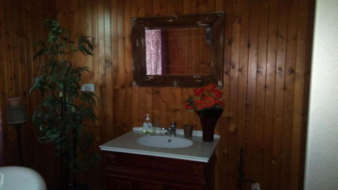 GOLDEN LACE B & B - Grafton Accommodation 3