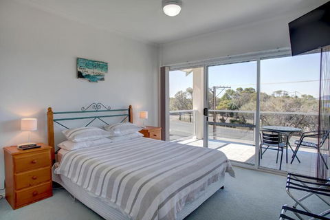 Bay Bliss In Coffin Bay - Grafton Accommodation 6