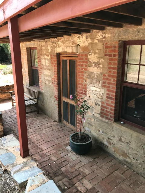 Kit Kat Cottage Heritage Accommodation Burra - Grafton Accommodation 2