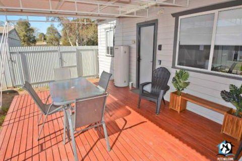 Just Renovated 2BR Cottage In Heart Of Wentworth - Grafton Accommodation 1