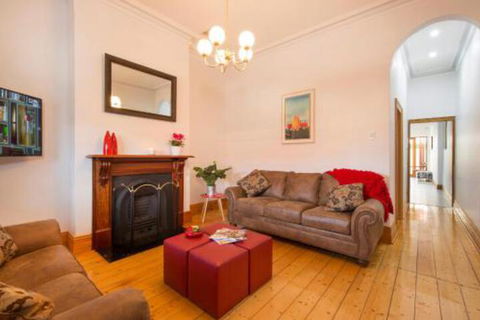 Carrington Charm CBD WiFi Parking - Grafton Accommodation 6