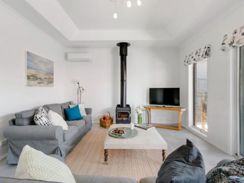 Venice On The Beach - Grafton Accommodation 1