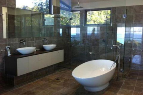 Azul Del Mar - Grafton Accommodation 4