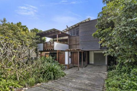 Pandanus Retreat - Grafton Accommodation 0
