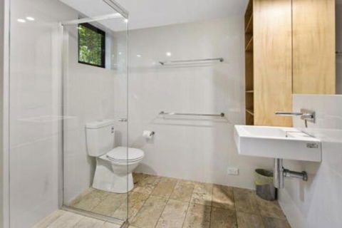 Pandanus Retreat - Grafton Accommodation 5