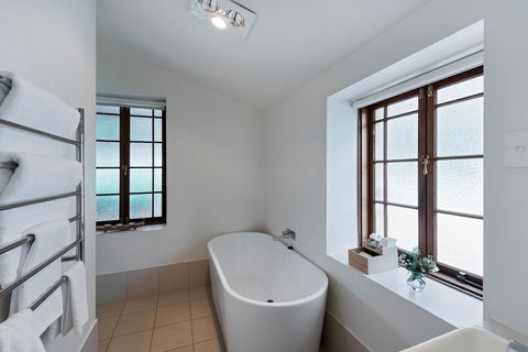 Jacobs Estate Cottage - Grafton Accommodation 3
